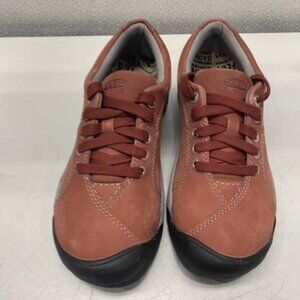 KEEN Presidio Low-Top Sneakers Women’s 7 Fired Brisk